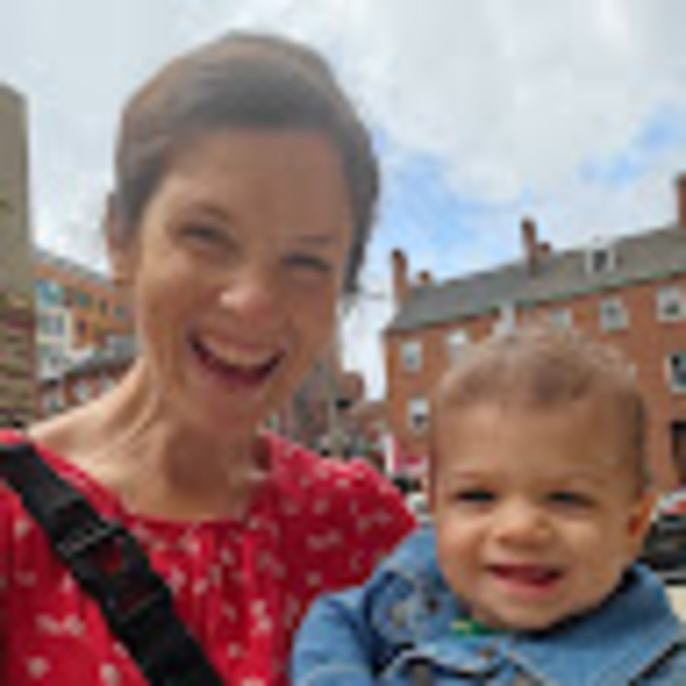 Meet your Posher, Kelly